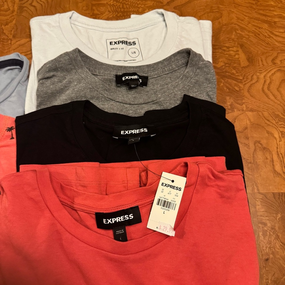 Express Men's Short Sleeve Tees - Assorted Colors - Picture 2 of 9